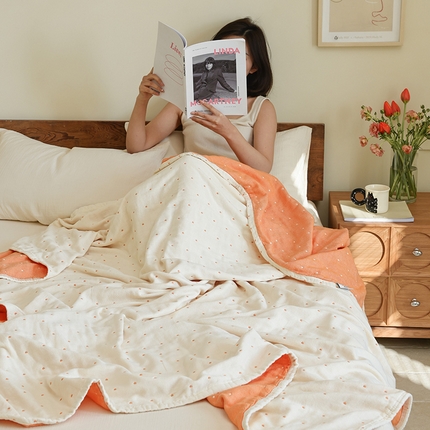 雯雨2025新款A类全棉四层爱心刺绣纱布毛巾被 爱心白+橙色