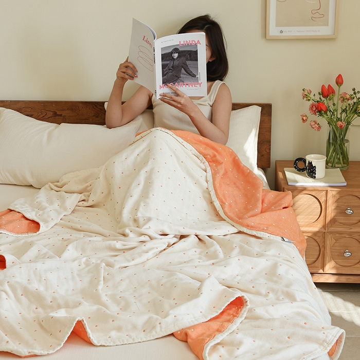 91家纺网 家纺一手货源 找家纺 雯雨2025新款A类全棉四层爱心刺绣纱布毛巾被 爱心白+橙色