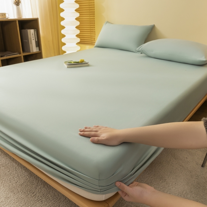 91家纺网 家纺一手货源 找家纺 梵克保罗 2025新款简约纯色亲肤磨毛床笠 墨绿