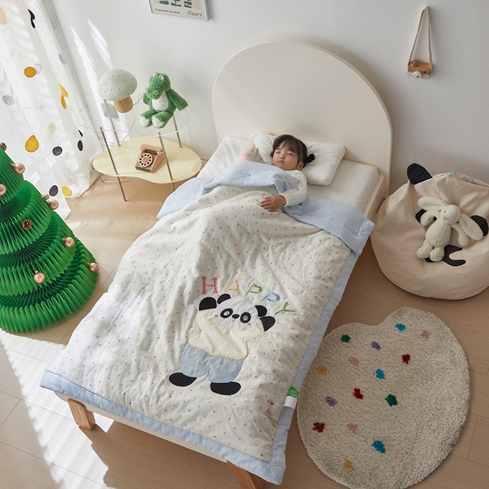 91家纺网 家纺一手货源 找家纺 （总）荷马之梦 2025新款A类全棉双层纱贴布绣大豆儿童夏被轻芯系列