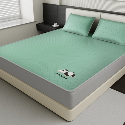 91家纺网 家纺一手货源 找家纺 （总）卡初家居（原微来） 2025新款条纹熊猫烫画系列冰丝席