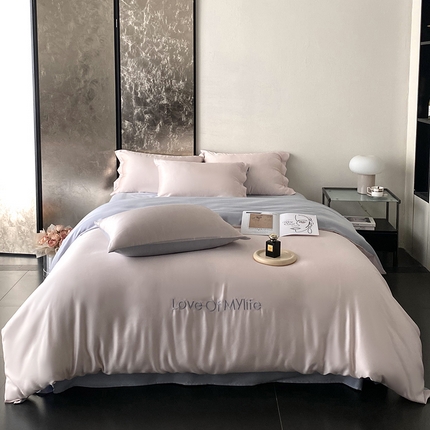 优悦 2025新款冰丝印花刺绣双拼四件套-漫心 冰莓粉