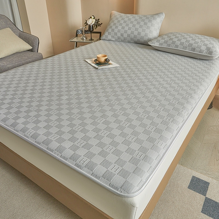 91家纺网 家纺一手货源 找家纺 柔品2025新款PE中分子凉感提花凉席系列 棋盘格-床席款