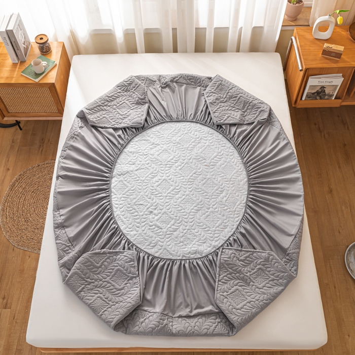 91家纺网 家纺一手货源 找家纺 梵克保罗 2025新款简约纯色水洗棉防水夹棉枕套 浅灰