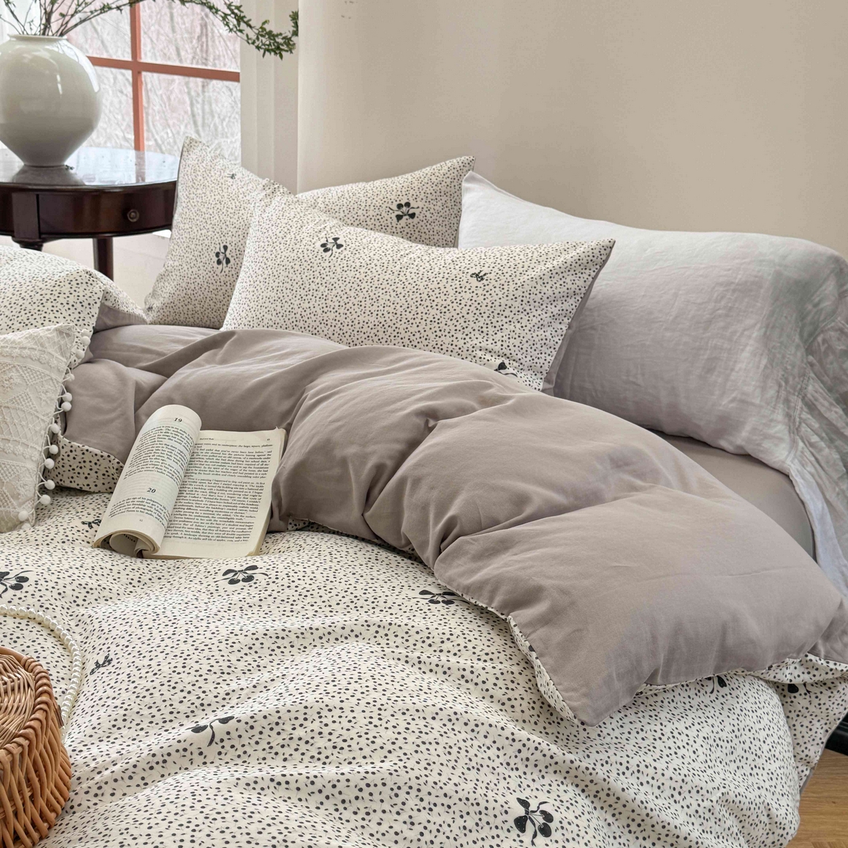 91家纺网 家纺一手货源 找家纺 时年家纺 2025春夏新款全棉纯棉有氧双层纱四件套-碎花系列 白茶籽