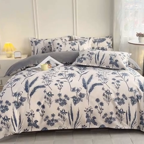 91家纺网 家纺一手货源 找家纺 爱诗诺2025加厚生态棉磨毛四件套高克重植物羊绒四件套大量现货青花瓷