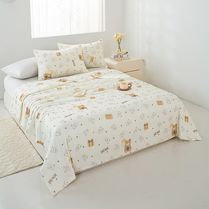 91家纺网 家纺一手货源 找家纺 欧雅搁家纺 2025新款3D数码印花有氨冷感冰激淋凉感丝夏被空调被大豆纤维被子夏凉被 吉伊小熊