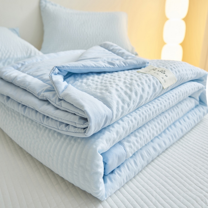 91家纺网 家纺一手货源 找家纺 子由家居 2025新款水洗棉泡泡格大豆纤维夏被被子被芯 泡泡格-天蓝