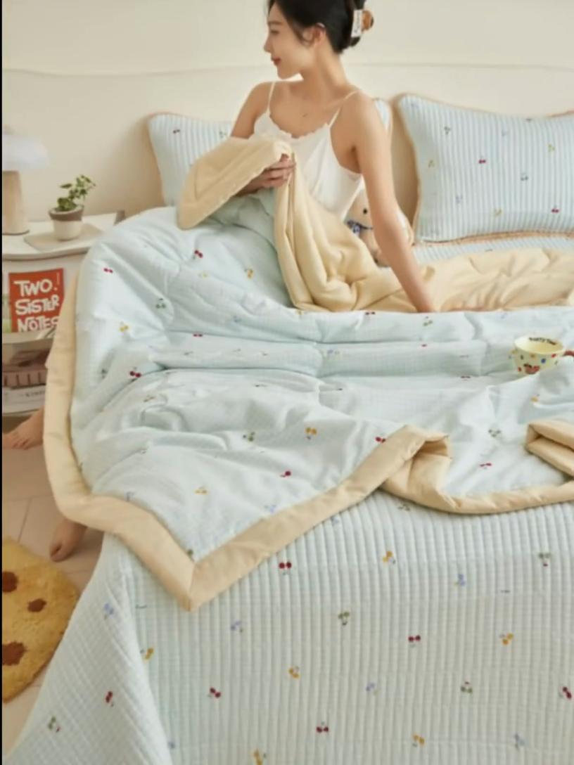 91家纺网 家纺一手货源 找家纺 子由家居 2025新款纯棉新疆棉花被被子被子 棉花被-方格樱桃