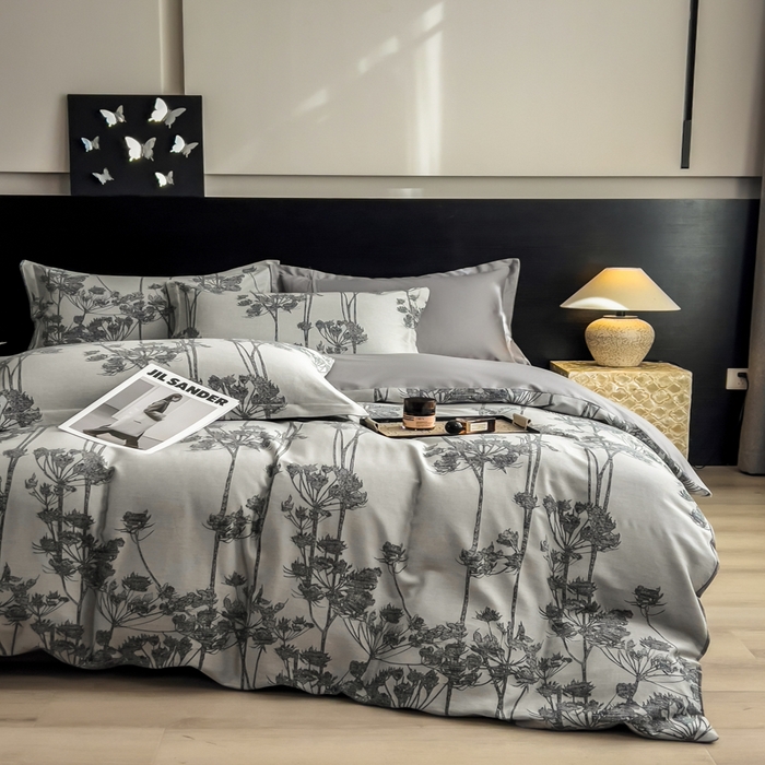 91家纺网 家纺一手货源 找家纺 倾慕家纺 2025新款60S提花全棉单品被套 椿屿蓝