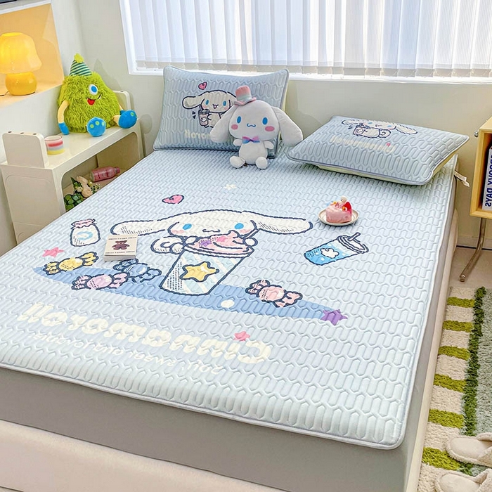 91家纺网 家纺一手货源 找家纺 米帛家纺2025新款大版三丽鸥乳胶凉席-绑带款 糖果玉桂狗