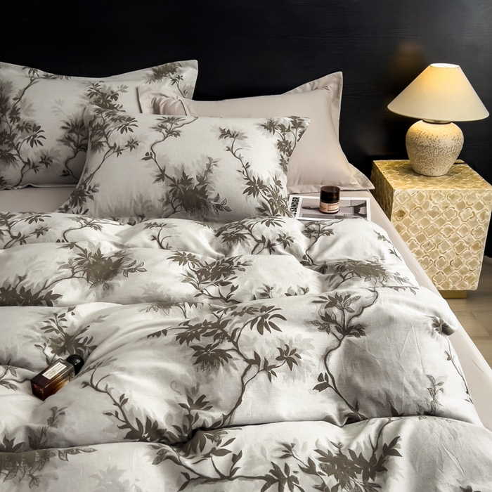 91家纺网 家纺一手货源 找家纺 倾慕家纺 2025新款60S提花全棉单品被套 南枝绿