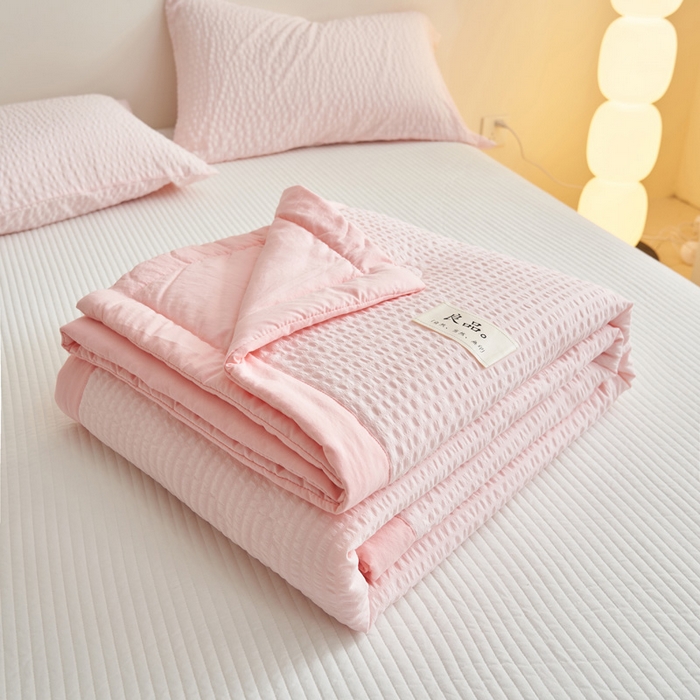 91家纺网 家纺一手货源 找家纺 子由家居 2025新款水洗棉泡泡格大豆纤维夏被被子被芯 泡泡格-浅粉