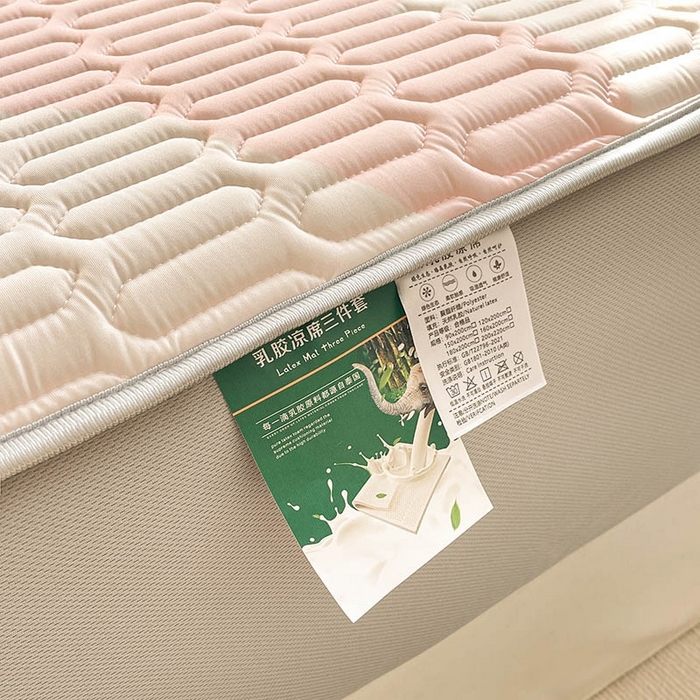 91家纺网 家纺一手货源 找家纺 米帛家纺2025新款大版三丽鸥乳胶凉席-绑带款 樱桃凯蒂猫