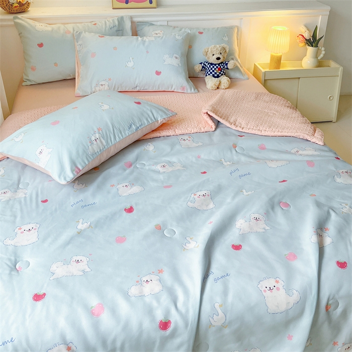 91家纺网 家纺一手货源 找家纺 盛秋家纺 2026新款A类水洗棉豆豆夏被系列 甜心猫+奶油粉