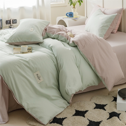 91家纺网 家纺一手货源 找家纺 （总）798家纺 2025新款全棉13070纯色双拼系列单被套场景一