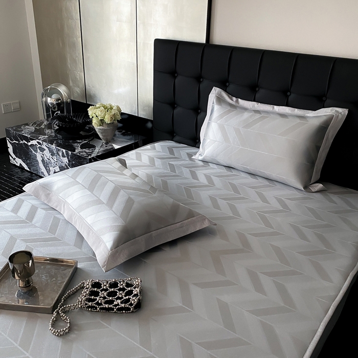 91家纺网 家纺一手货源 找家纺 由有家居 2025新款A类轻奢高精密7A抗菌色织可水洗冰丝床笠款凉席三件套 洛可