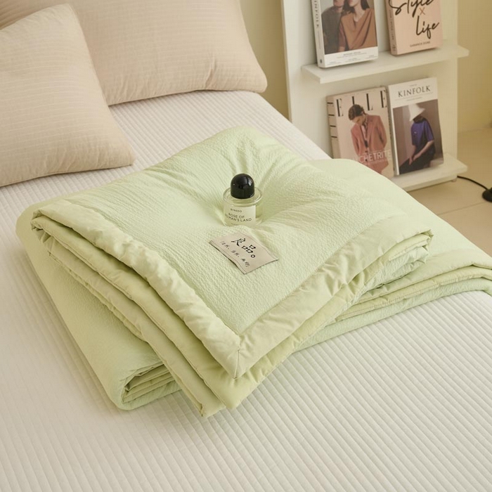 91家纺网 家纺一手货源 找家纺 子由家居 2025新款双层邹邹格大豆纤维夏被被子夏被 邹邹格-果绿