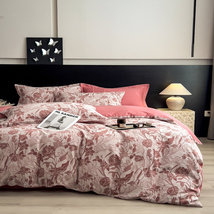 91家纺网 家纺一手货源 找家纺 倾慕家纺 2025新款60S提花全棉单品被套 洛丽塔红