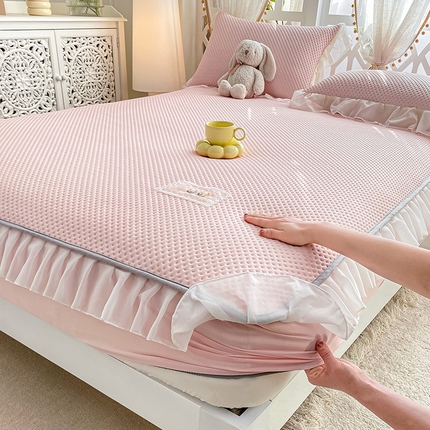 91家纺网 家纺一手货源 找家纺 （总）眠势力 2025新款华夫格花边床笠豆豆凉席款夏季凉感床垫保护套 （提供买家秀）