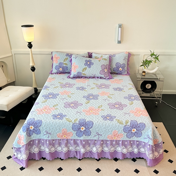 91家纺网 家纺一手货源 找家纺 珍爱家纺 2025新款冬季加厚夹棉保暖牛奶绒蕾丝花边床盖床裙单件三件套双人四件套 梦境花园