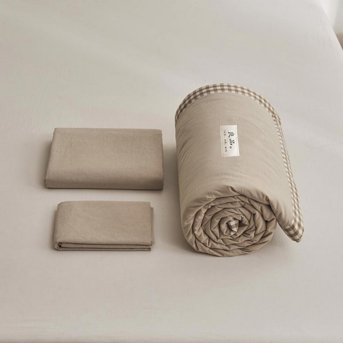 91家纺网 家纺一手货源 找家纺 子由家居 2025新款水洗棉棋盘格织标大豆纤维夏被被子被芯 棋盘格边夏被-浅驼