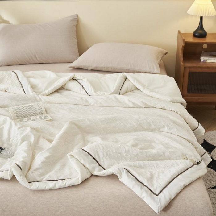 91家纺网 家纺一手货源 找家纺 子由家居 2025新款水洗浮雕大豆被被子被芯 法式浮雕-雅白