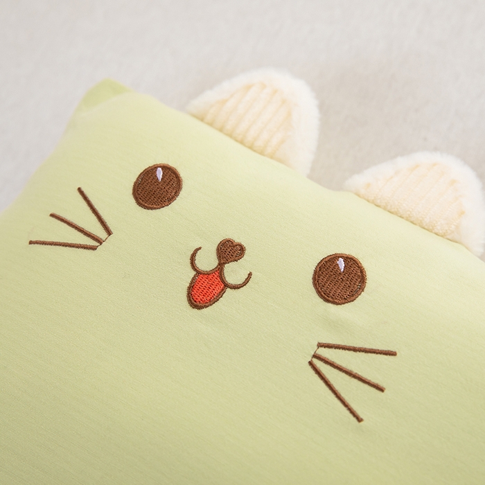 91家纺网 家纺一手货源 找家纺 九州枕芯2025新款水洗纯棉调皮猫儿童枕 枕头枕芯 绿色30*50cm/只