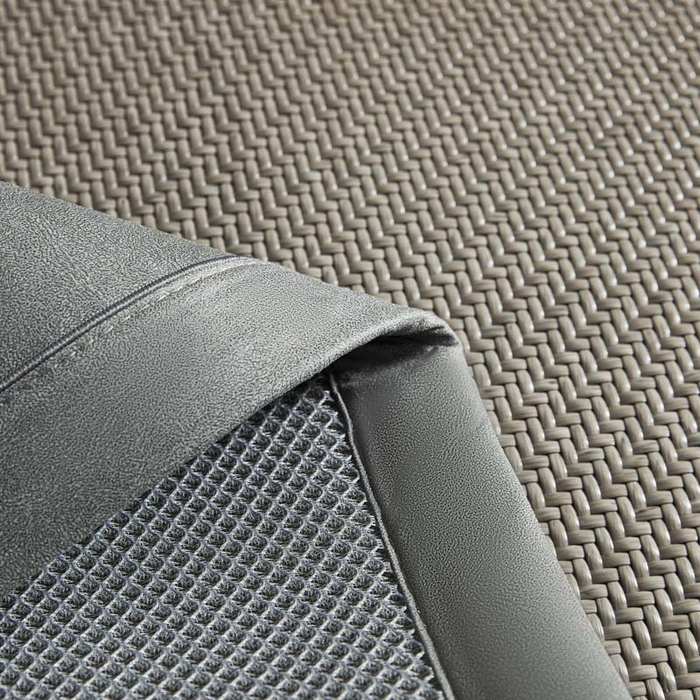 91家纺网 家纺一手货源 找家纺 鑫琪莱家纺 2025新款PE雪藤刺绣工艺款凉席典雅贡藤-灰