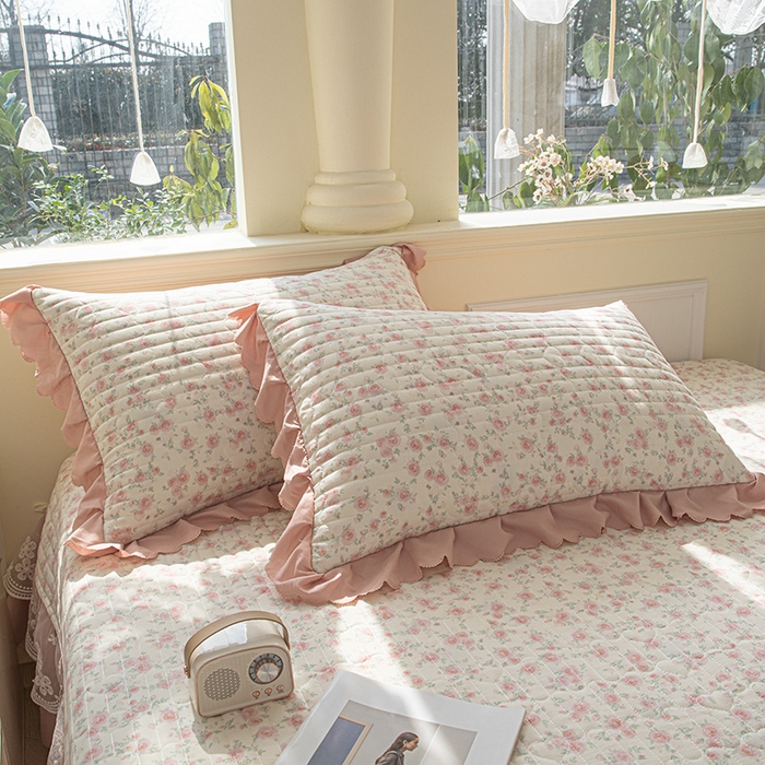 91家纺网 家纺一手货源 找家纺 珍爱家纺 2025新款A类针织棉双层纱夹棉床盖床裙花边单件三件四件套 春色满园