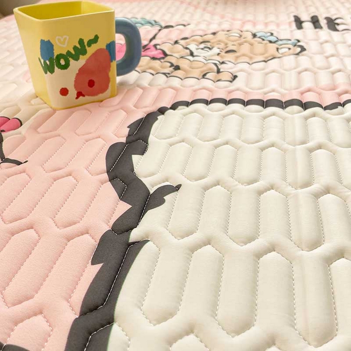 91家纺网 家纺一手货源 找家纺 米帛2025新款大版三丽鸥乳胶凉席-床笠款 樱桃凯蒂猫