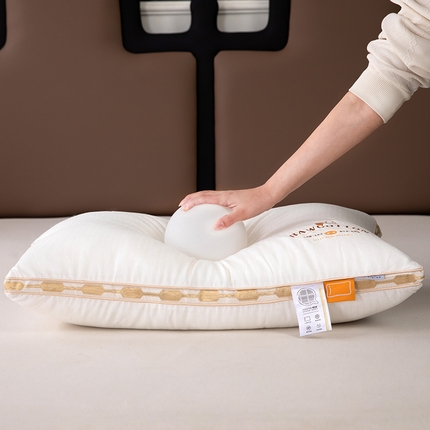 91家纺网 家纺一手货源 找家纺 （总）枕之坊 2025新款全棉提花华夫格羽丝枕