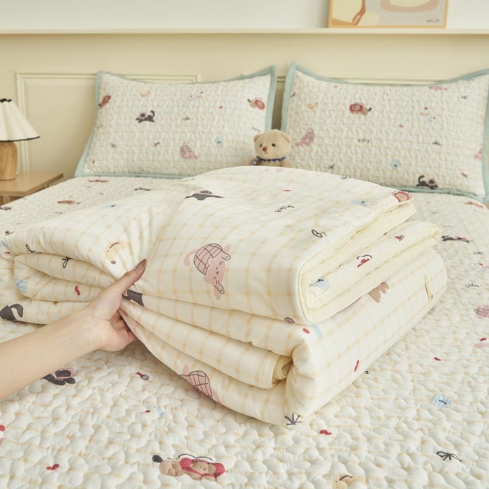 91家纺网 家纺一手货源 找家纺 子由家居 2025新款凉感丝豆豆夏被四件套 凉感豆豆被-动物世界