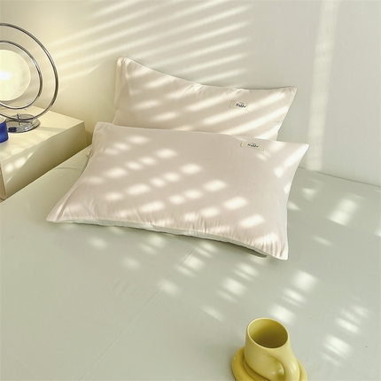 91家纺网 家纺一手货源 找家纺 （总）798家纺 2025新款全棉13070纯色双拼系列单枕套