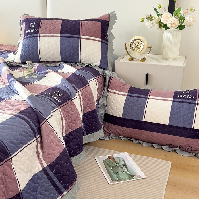 91家纺网 家纺一手货源 找家纺 2025新款水晶绒床单盖毯单人三件套花边毯子冬季加厚保暖双人加棉防滑绒毯 经典格子