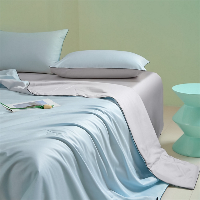 91家纺网 家纺一手货源 找家纺 笙意家纺 2025新款凉感水洗真丝麻绳双拼夏凉被-华尔兹系列 华尔兹-天空蓝+山灰