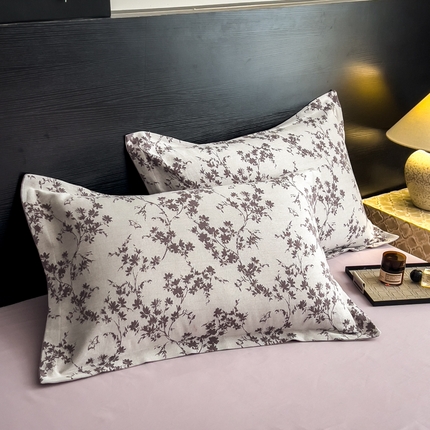 倾慕家纺 2025新款60S提花全棉单品枕套 爱玲说紫