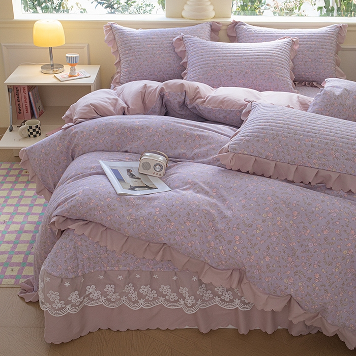 91家纺网 家纺一手货源 找家纺 珍爱家纺 2025新款A类针织棉双层纱夹棉床盖床裙花边单件三件四件套 紫苏