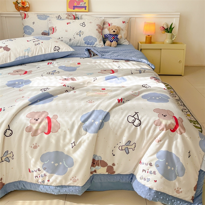 91家纺网 家纺一手货源 找家纺 盛秋家纺 2026新款A类水洗棉豆豆夏被系列 开心乐园+海清