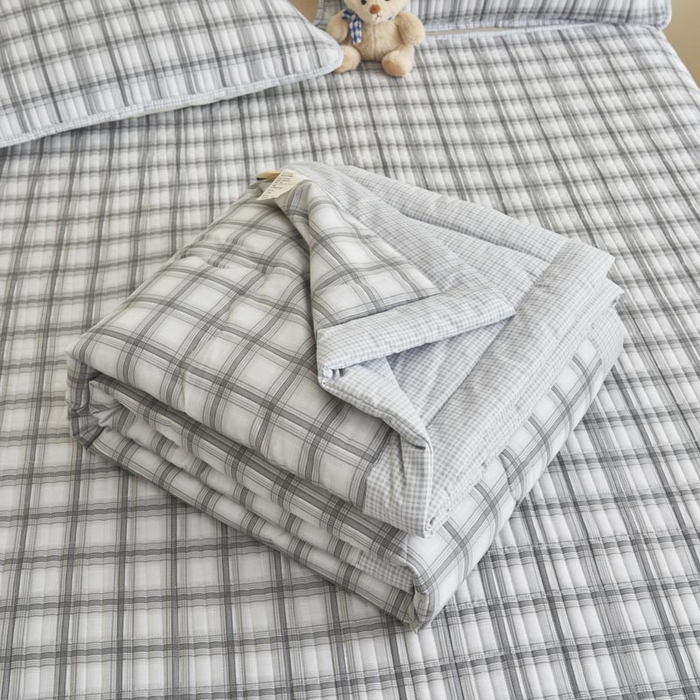 91家纺网 家纺一手货源 找家纺 子由家居 2025新款纯棉新疆棉花被被子被子 棉花被-灰色格