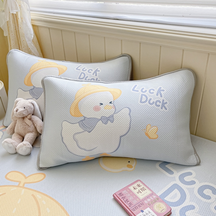 91家纺网 家纺一手货源 找家纺 慕尚家纺 2025新款凉感卡通工艺席 达克鸭