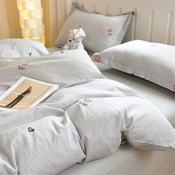 91家纺网 家纺一手货源 找家纺 大吉 2025新款100全棉纯棉喷气小清新被套四件套纯棉三件套床笠四件套单被套单枕套 法南玫瑰