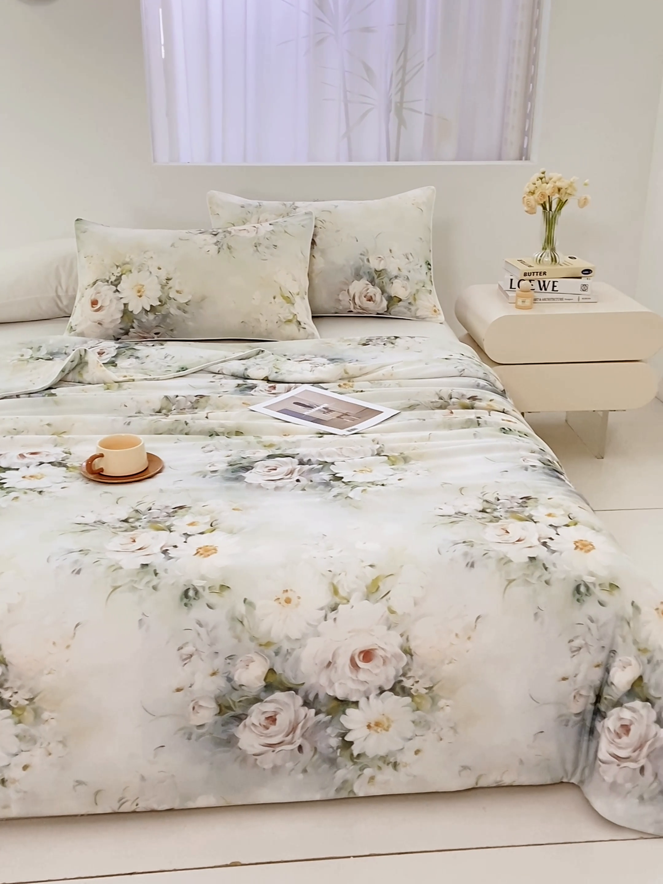 91家纺网 家纺一手货源 找家纺 欧雅搁家纺 2025新款3D数码印花有氨冷感冰激淋凉感丝夏被空调被大豆纤维被子夏凉被 烟雨霓裳