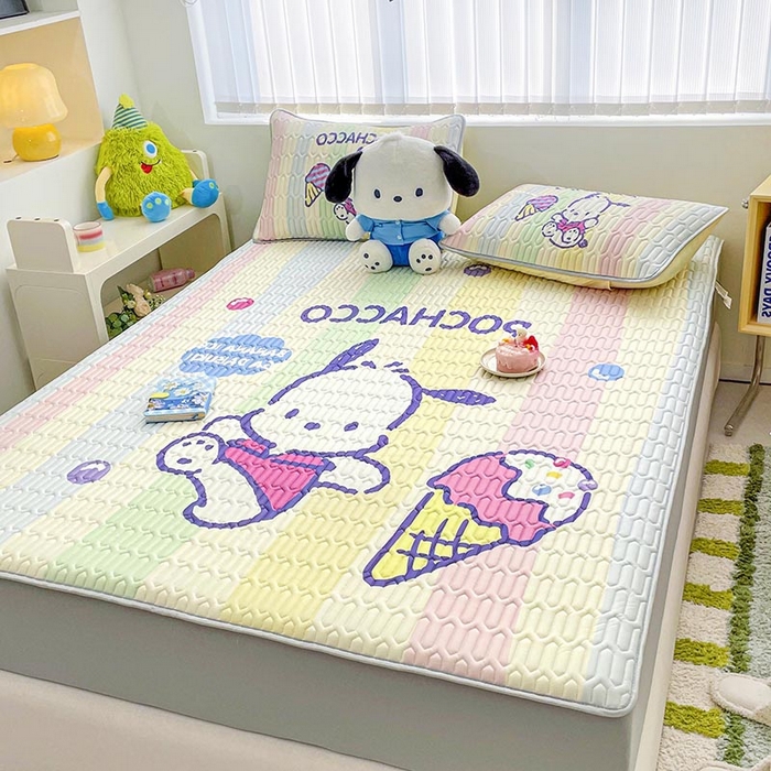 91家纺网 家纺一手货源 找家纺 米帛家纺2025新款大版三丽鸥乳胶凉席-绑带款 彩虹帕恰狗