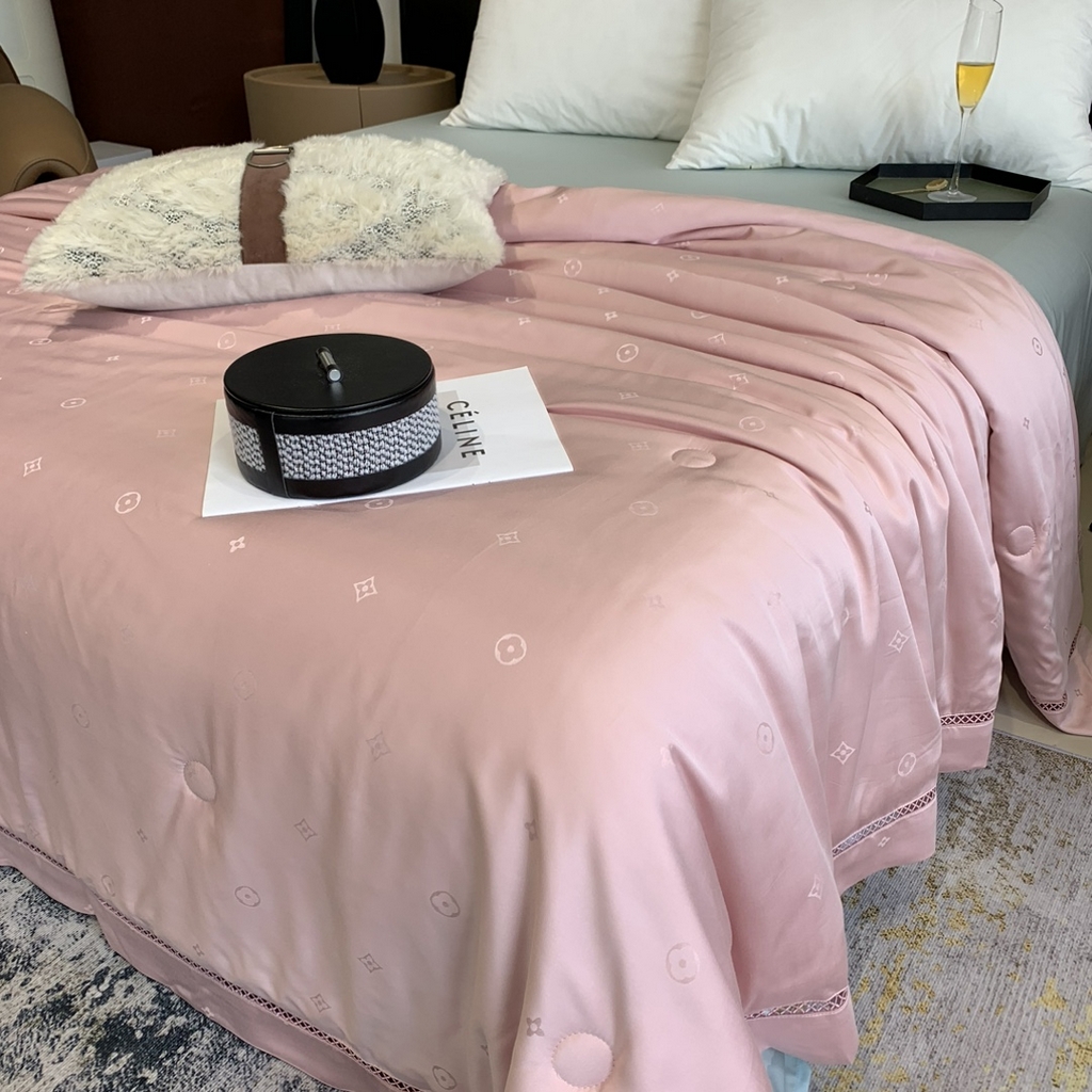 91家纺网 家纺一手货源 找家纺 （总）奈萝家纺 2025新款60S天丝提花夏凉被空调被子被芯