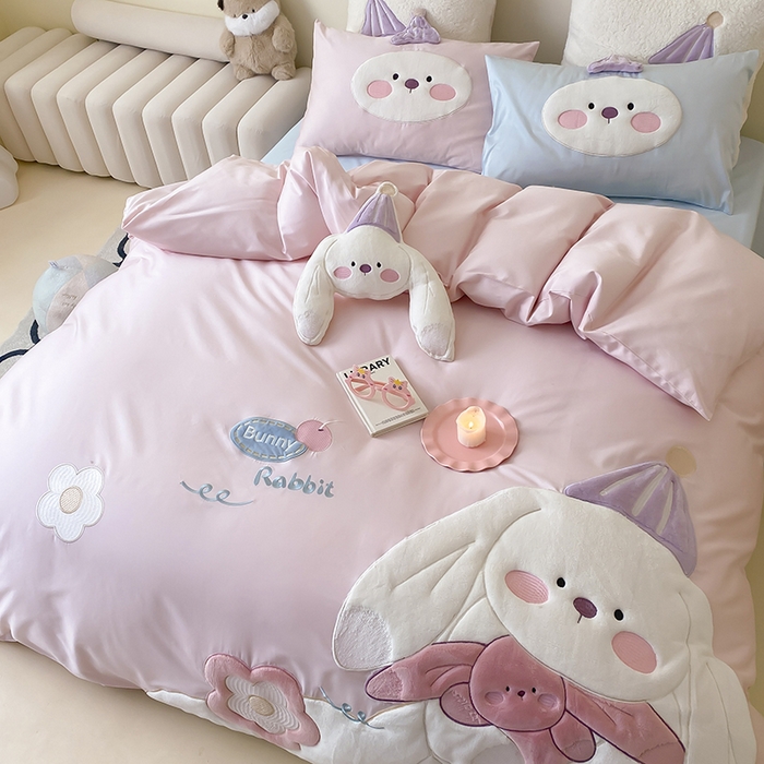 91家纺网 家纺一手货源 找家纺 （总）星野 2025新款双股澳棉精致刺绣四件套-奶油兔