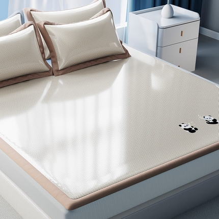 91家纺网 家纺一手货源 找家纺 （总）莱轩席业 2025新款凉感冰丝藤席-白熊日记