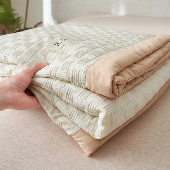 91家纺网 家纺一手货源 找家纺 子由家居 2025新款良品格大豆纤维夏被被子被芯 良品格-杏色