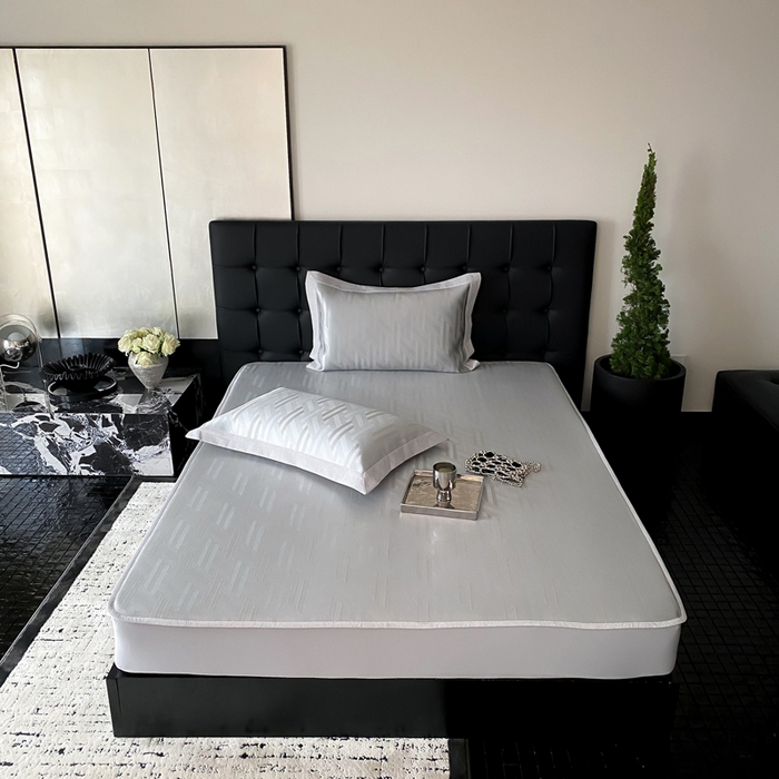 91家纺网 家纺一手货源 找家纺 由有家居 2025新款A类轻奢高精密7A抗菌色织可水洗冰丝床笠款凉席三件套 都市