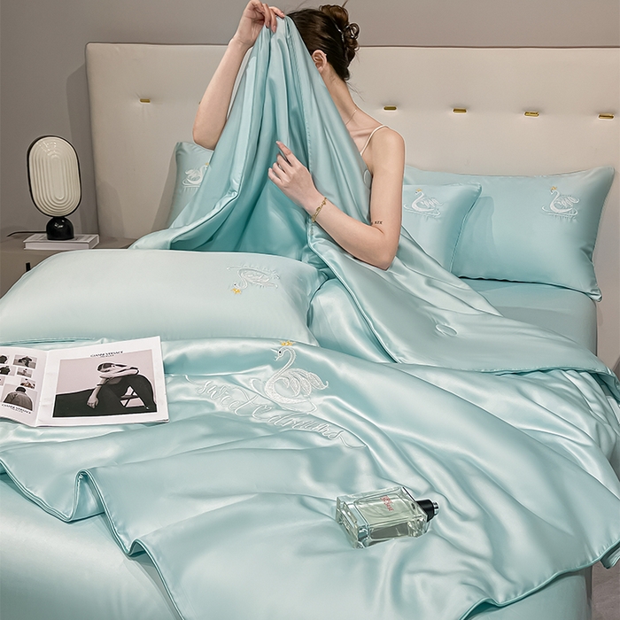 91家纺网 家纺一手货源 找家纺 如一 2025新款水洗冰丝麻绳夏被四件套天鹅系列 天鹅-梵星兰